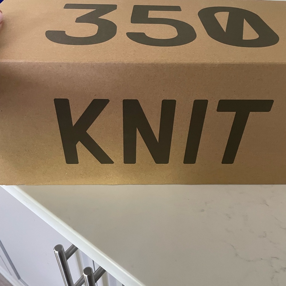 350 Knit Shoe-New in Box